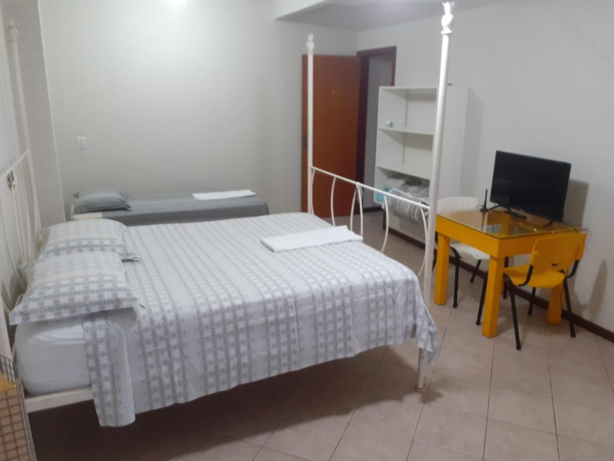 Pousada Casa Verde - Quartos Individuais - Smart Tv 32 - E Banheiro Privativo Apartment Itajai Ngoại thất bức ảnh