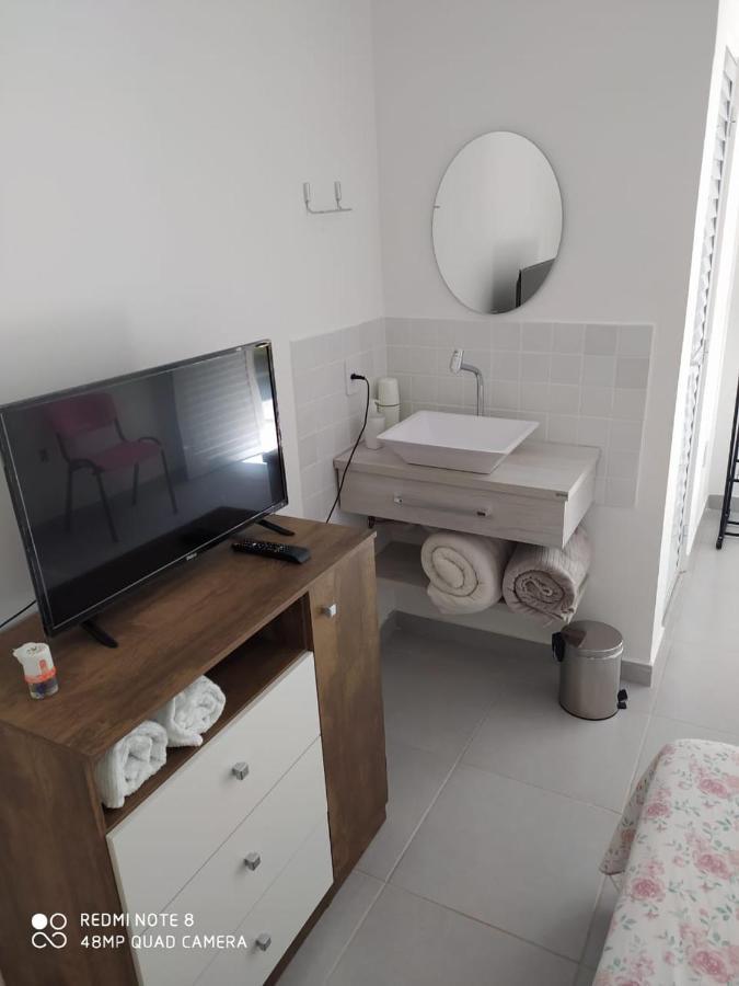 Pousada Casa Verde - Quartos Individuais - Smart Tv 32 - E Banheiro Privativo Apartment Itajai Ngoại thất bức ảnh