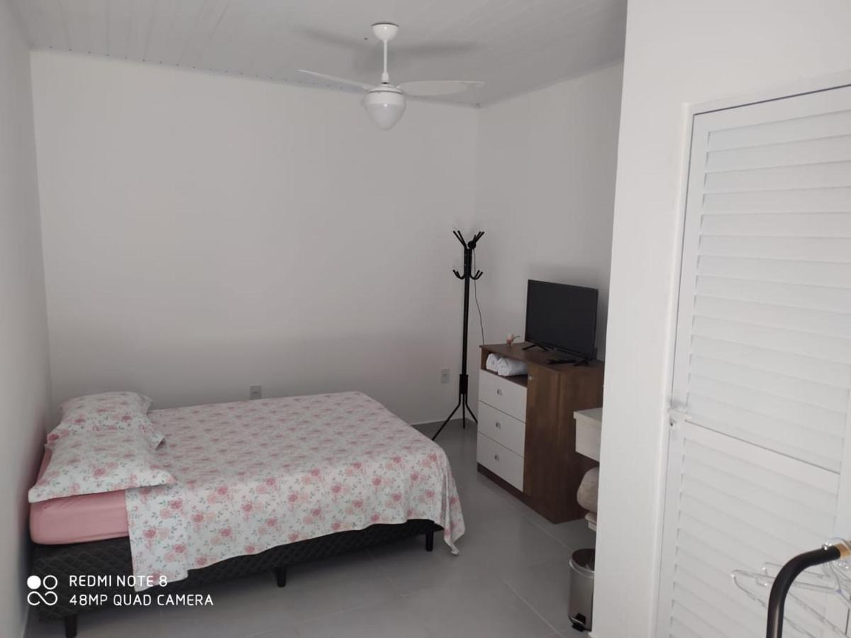 Pousada Casa Verde - Quartos Individuais - Smart Tv 32 - E Banheiro Privativo Apartment Itajai Ngoại thất bức ảnh