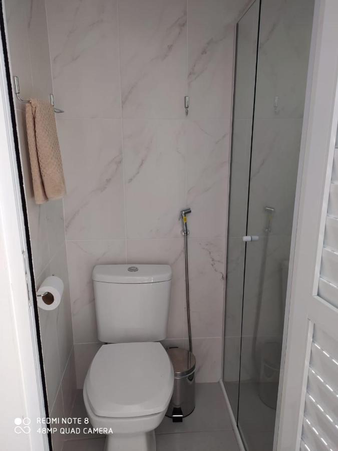 Pousada Casa Verde - Quartos Individuais - Smart Tv 32 - E Banheiro Privativo Apartment Itajai Ngoại thất bức ảnh