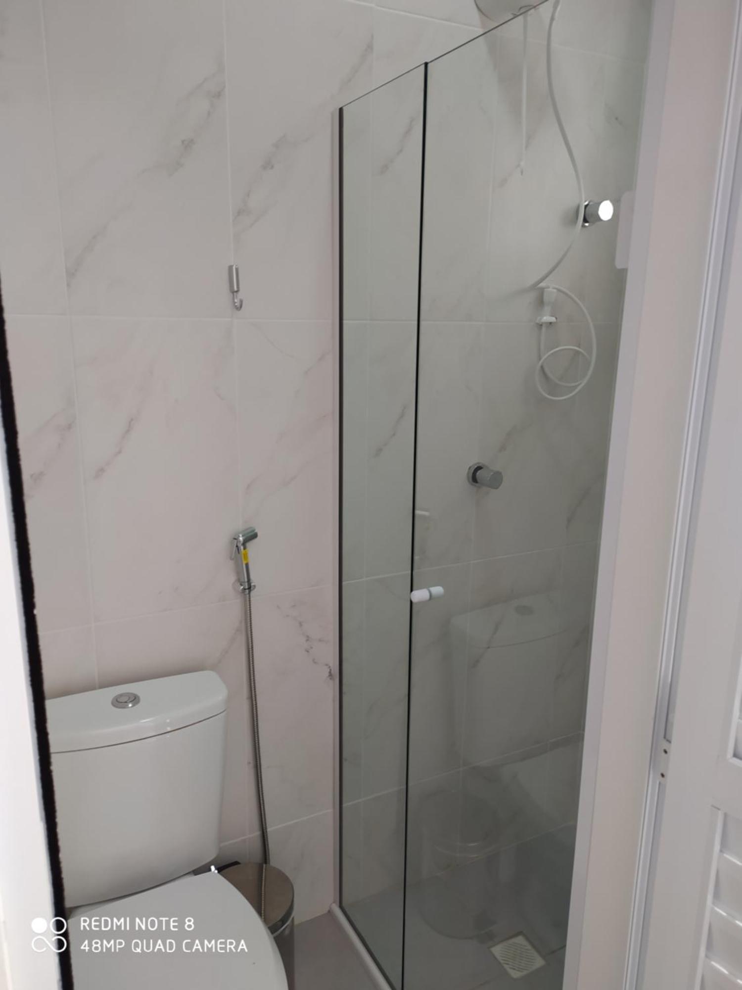 Pousada Casa Verde - Quartos Individuais - Smart Tv 32 - E Banheiro Privativo Apartment Itajai Phòng bức ảnh